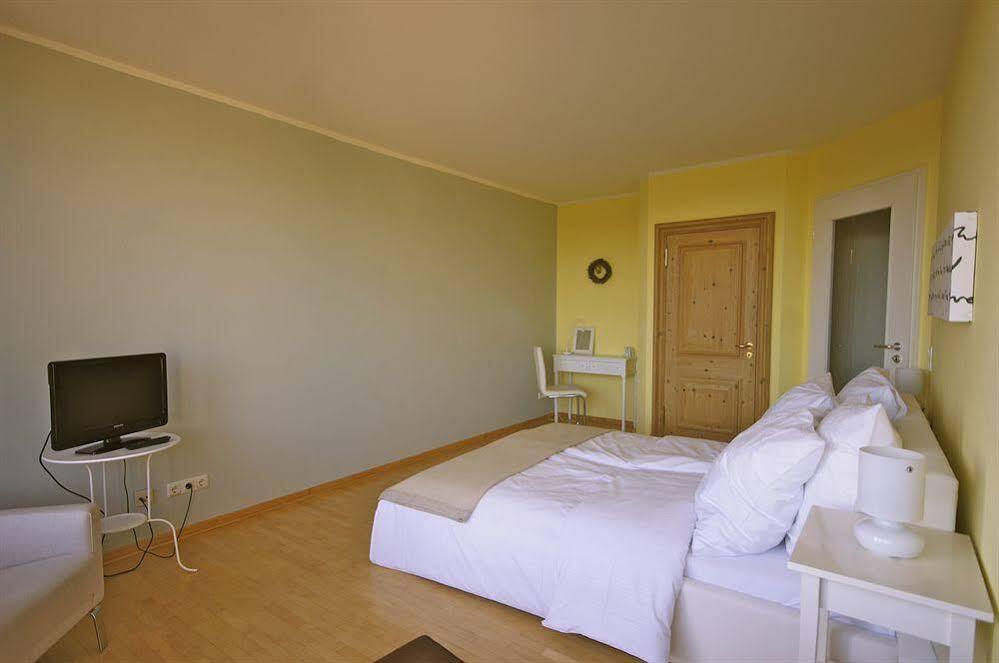 Midi Inn Parkhotel Mitte Berlin Exterior photo